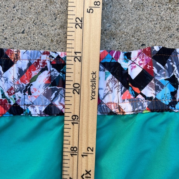 Men's Robert Graham Board Shorts Green Teal Solid 36 Beach Surf Swim Preppy Sun - Picture 14 of 16